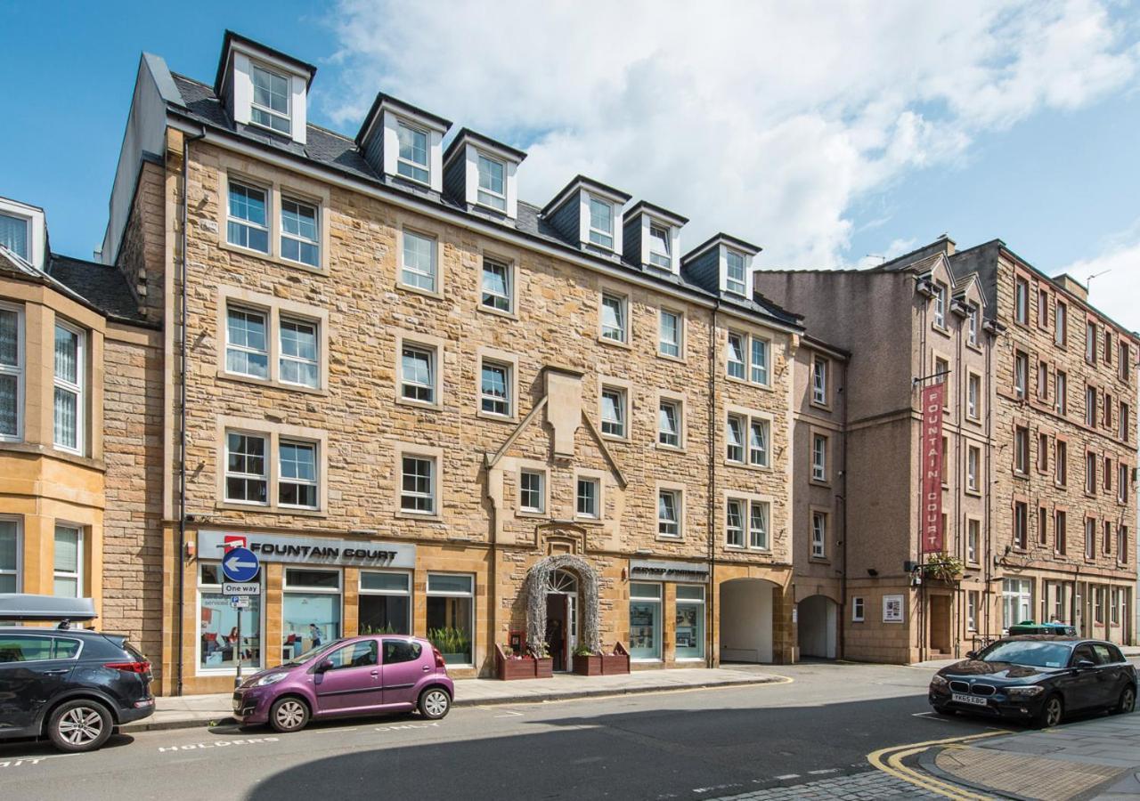 Hotel apartamentowy Fountain Court - Grove Executive 4*